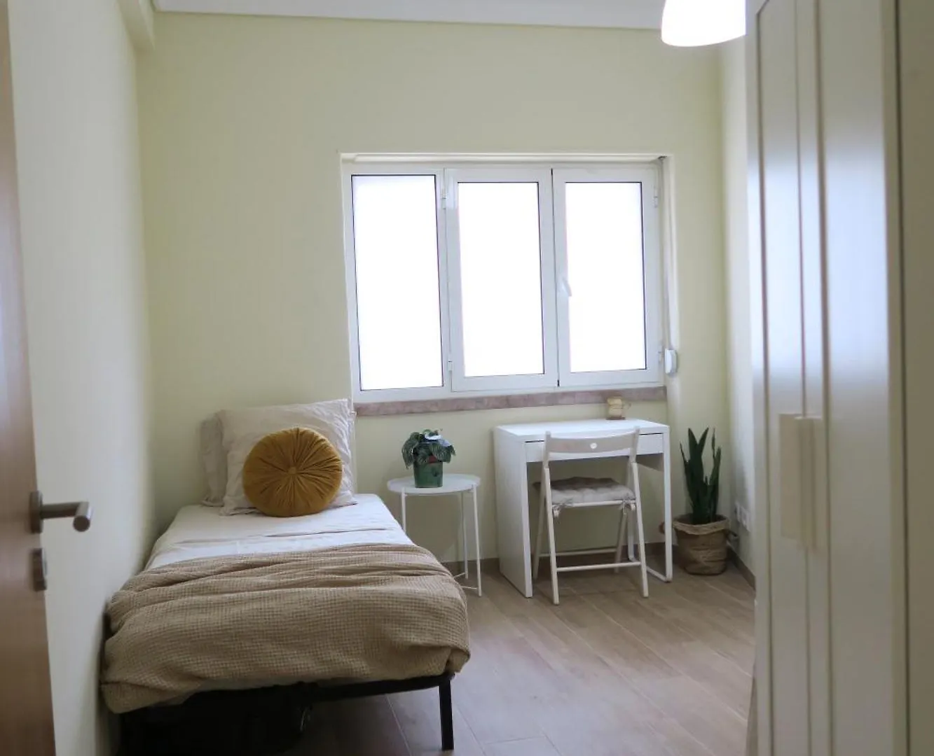 Lisbon Key Hub - Rooms 1-5 בית אירוח